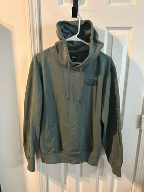 The North Face Men’s Olive Green Pullover Hoodie